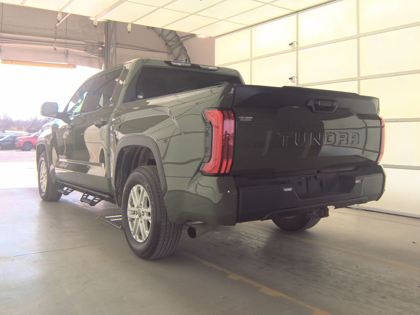 2022 Toyota Tundra SR5 RWD