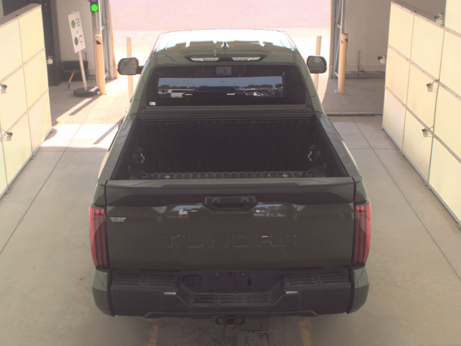 2022 Toyota Tundra SR5 RWD