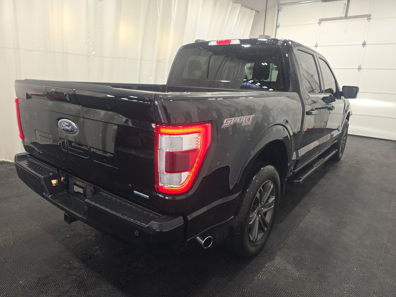 2023 Ford F-150 Lariat AWD