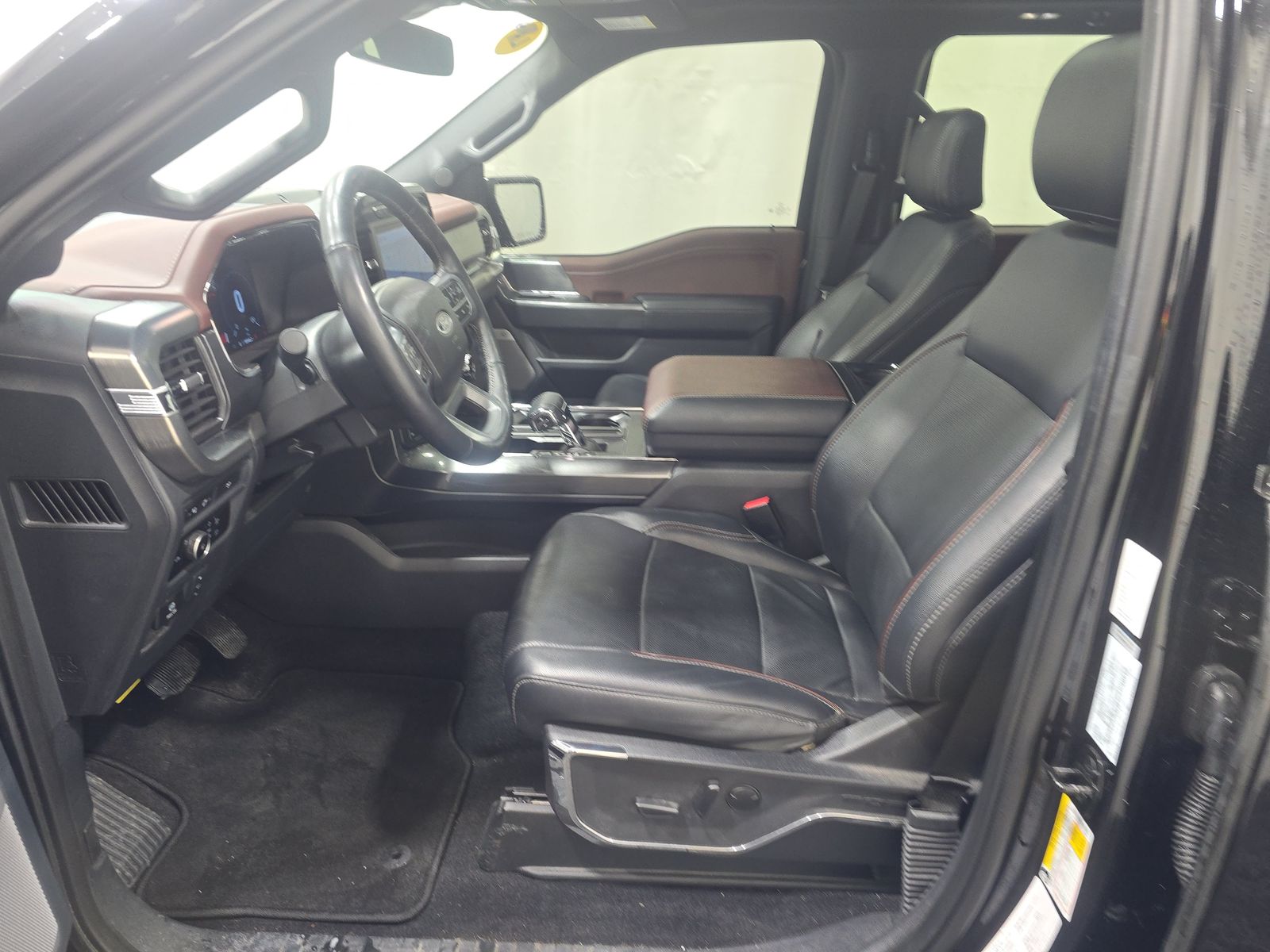 2023 Ford F-150 Lariat AWD