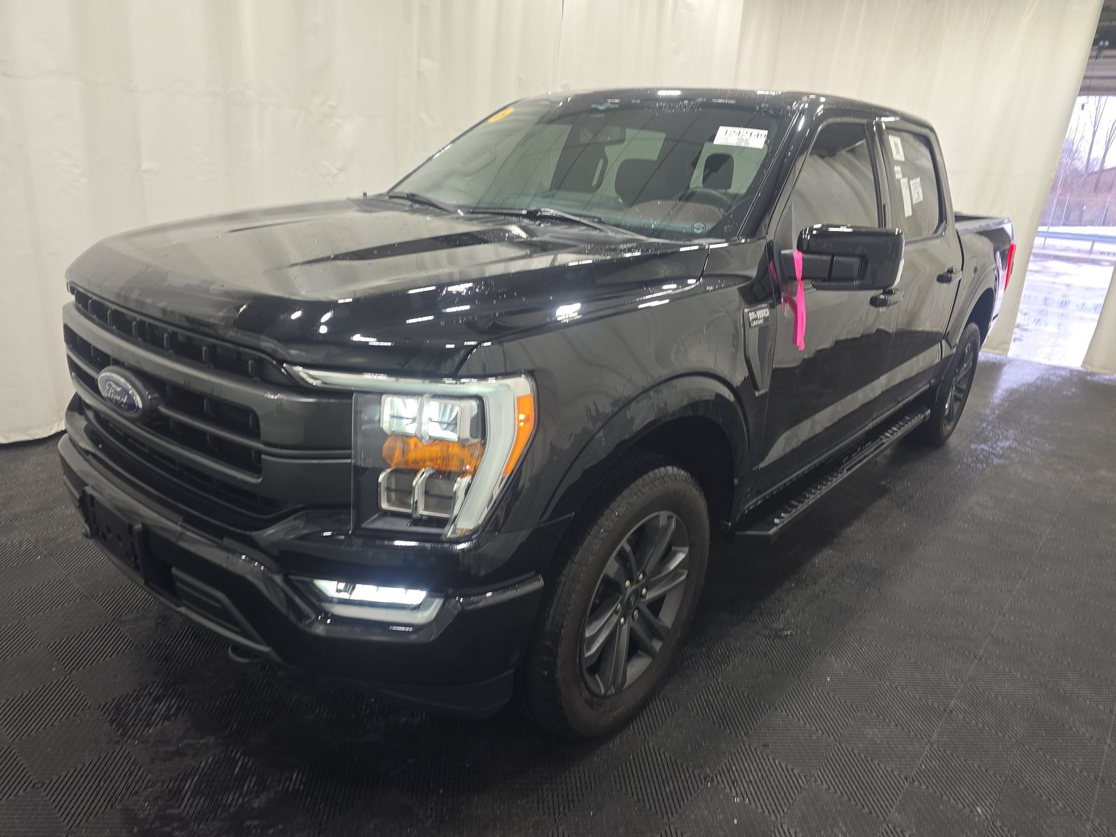 2023 Ford F-150 Lariat AWD