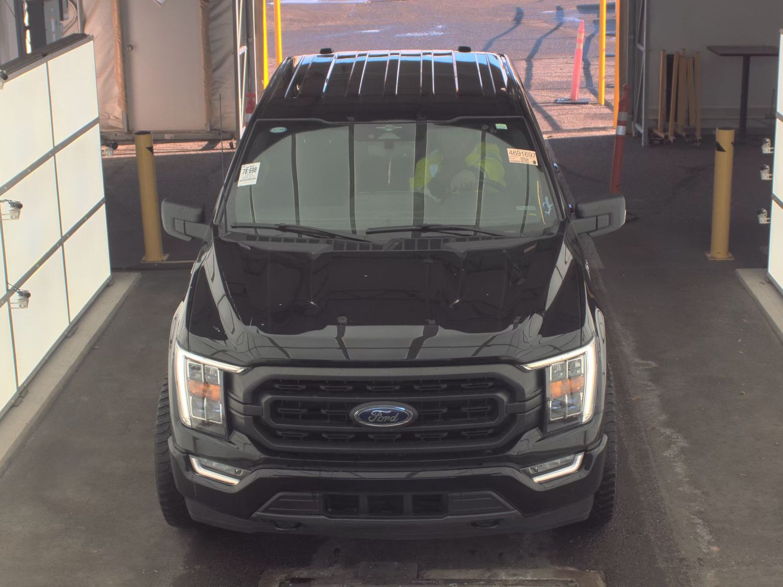 2023 Ford F-150 XLT AWD