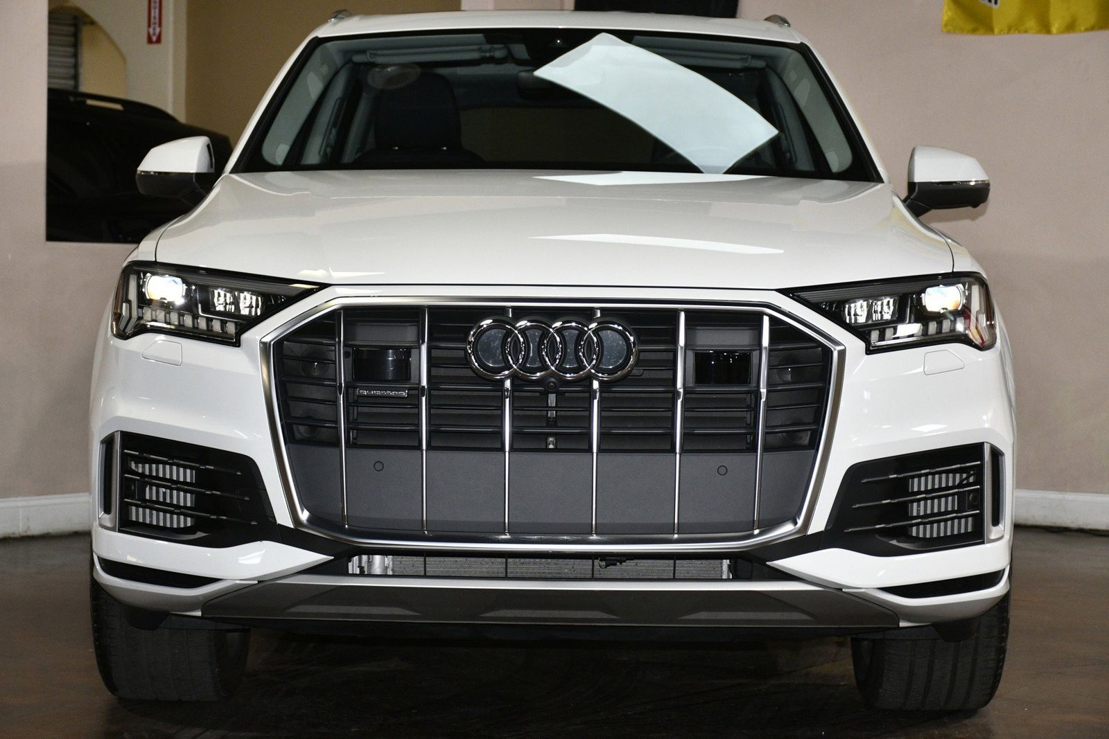2023 Audi Q7 Prestige