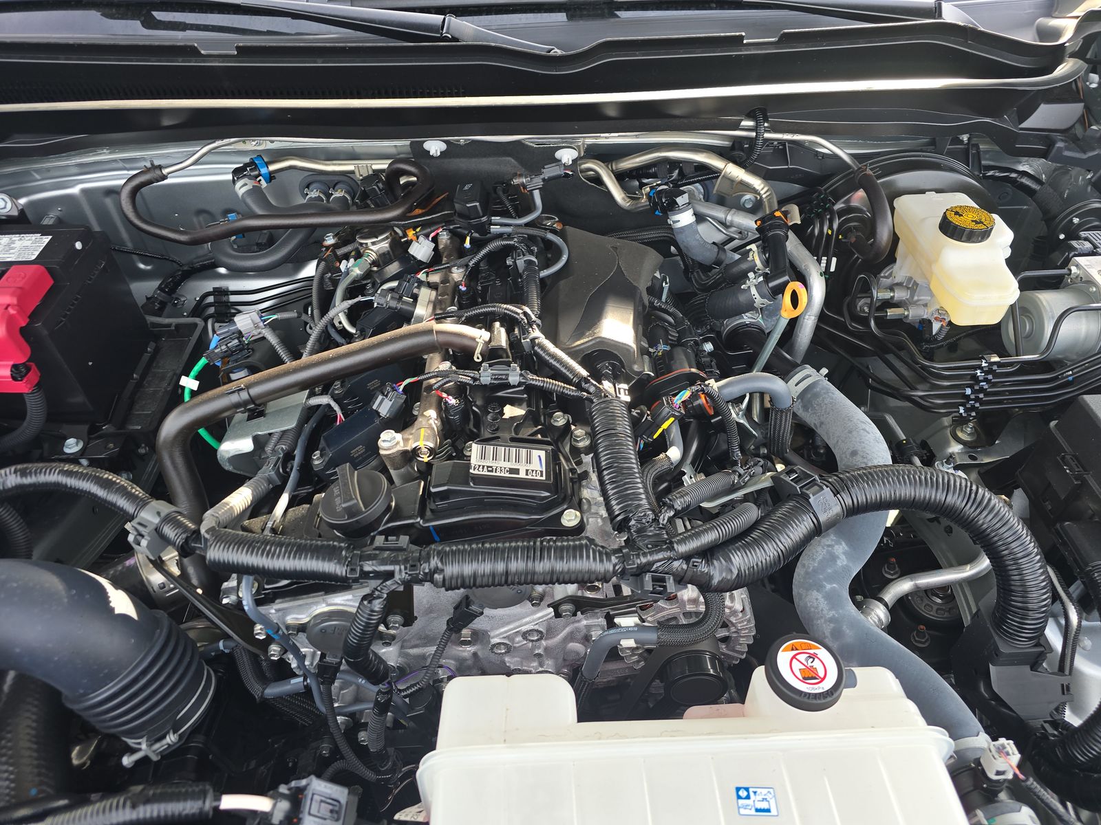 2024 Toyota Tacoma SR5 AWD