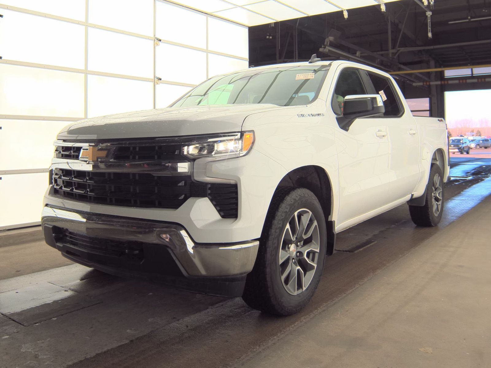 2024 Chevrolet Silverado 1500 LT AWD