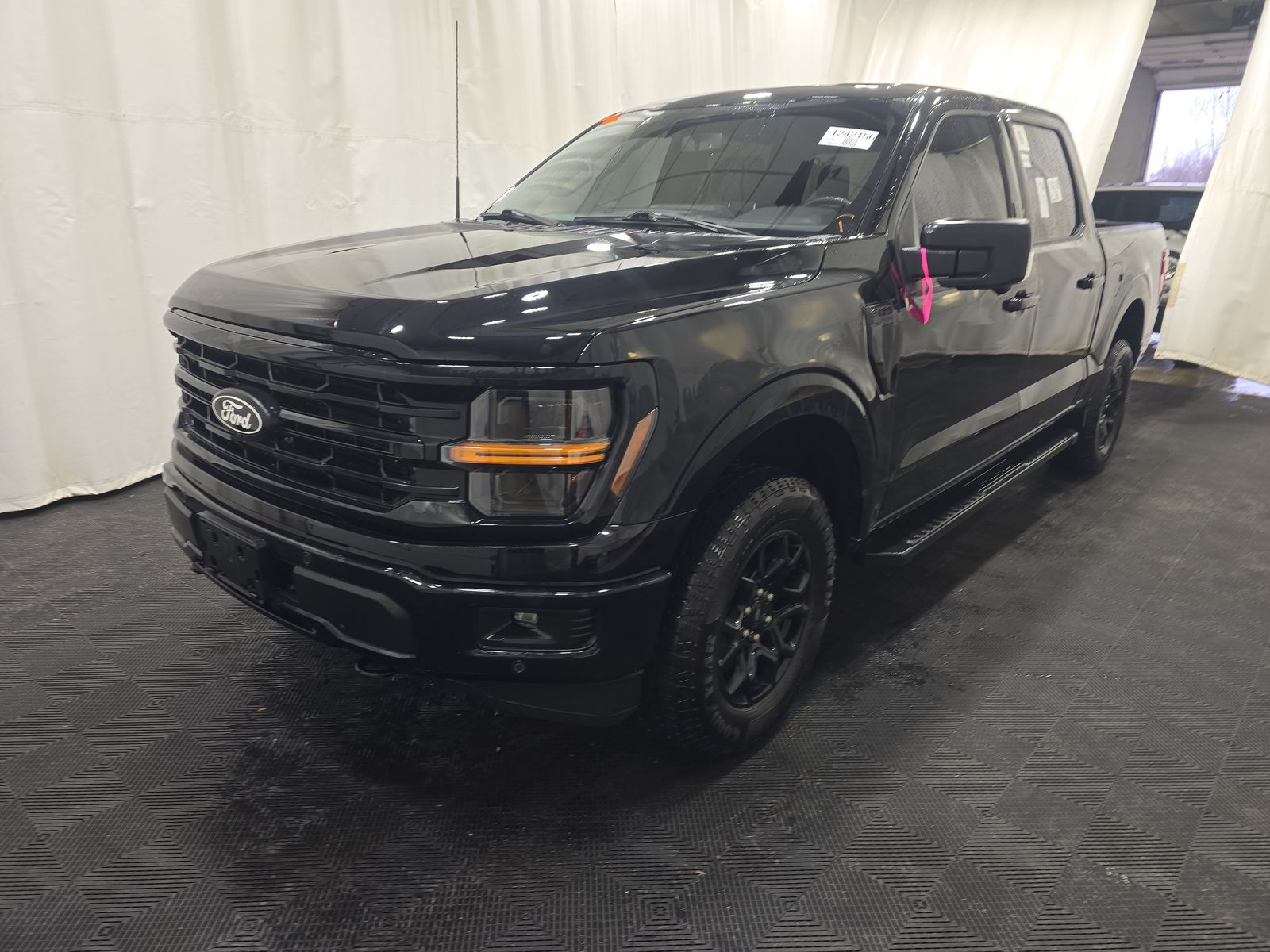 2024 Ford F-150 XLT AWD