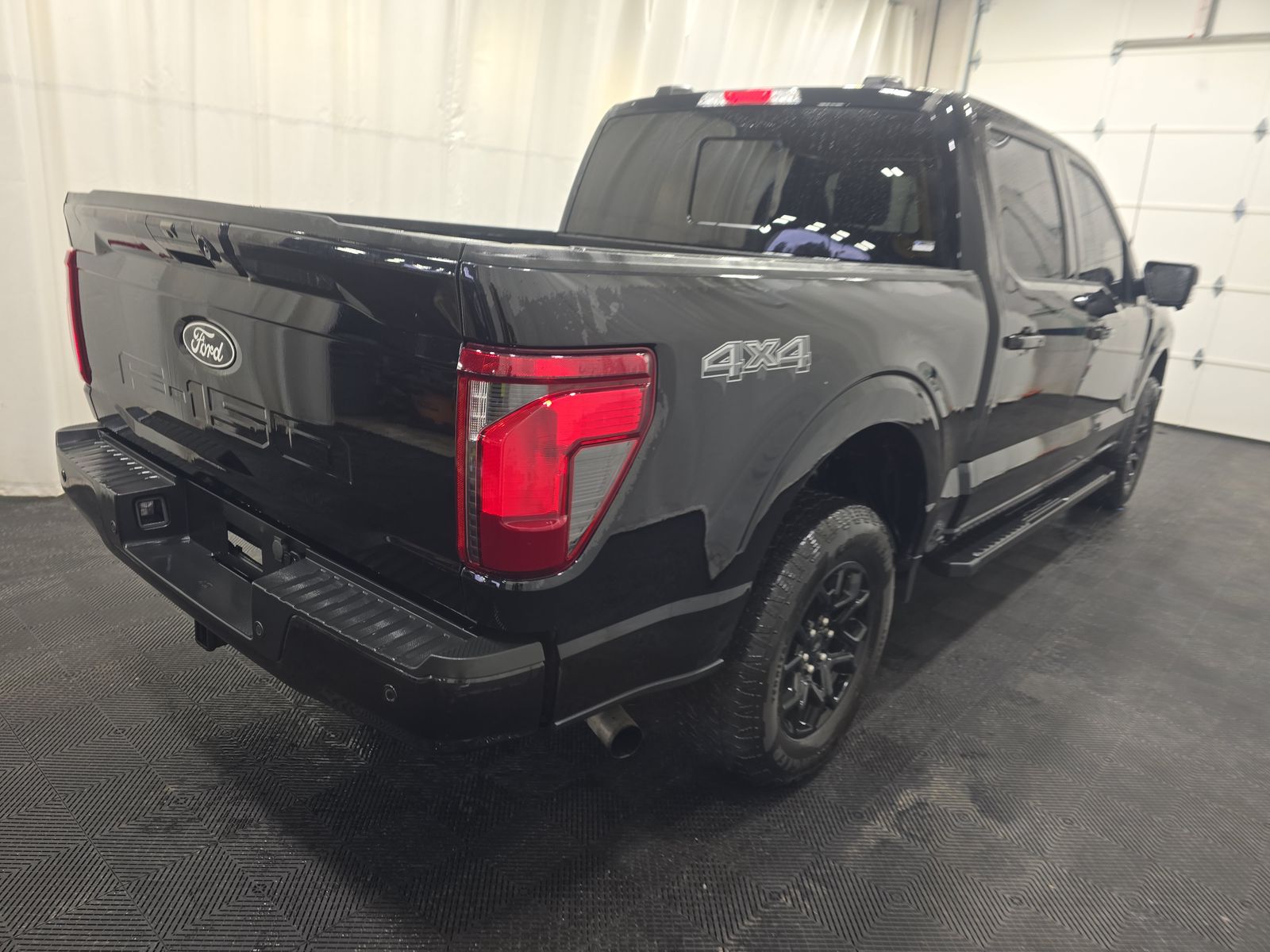 2024 Ford F-150 XLT AWD