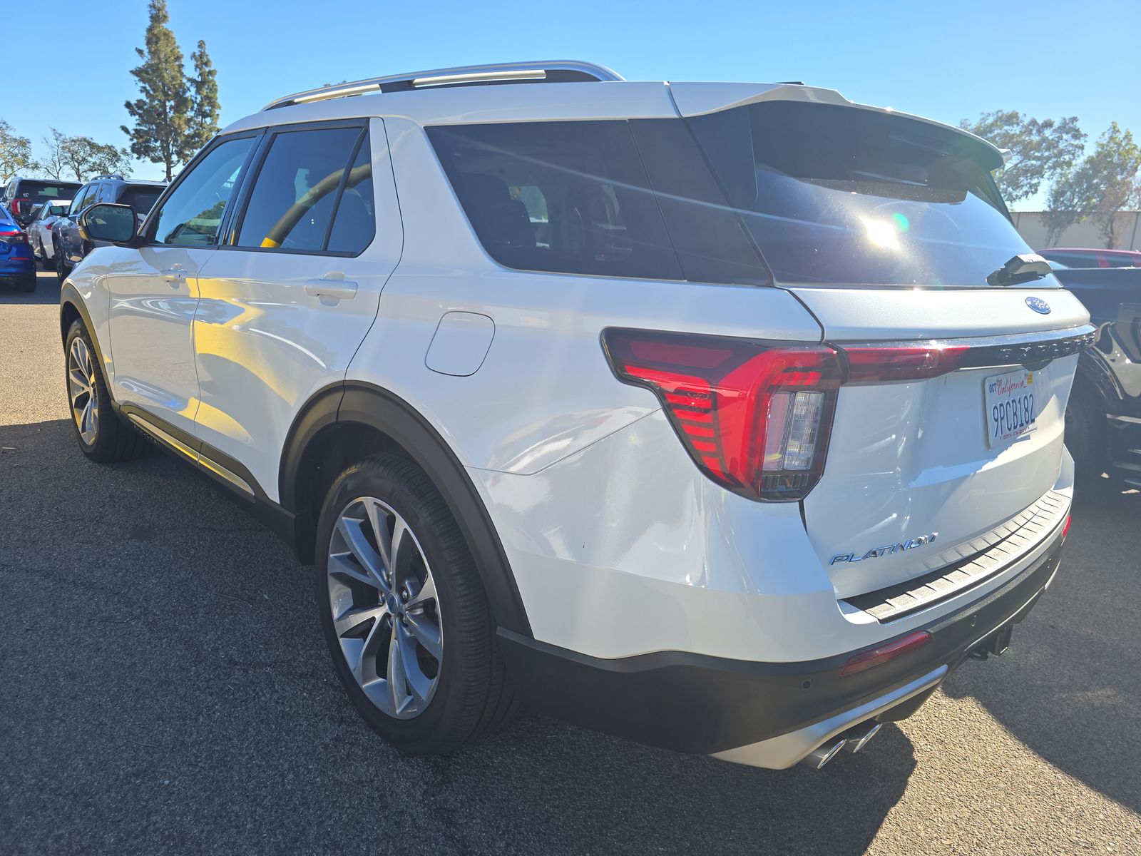 2025 Ford Explorer Platinum RWD
