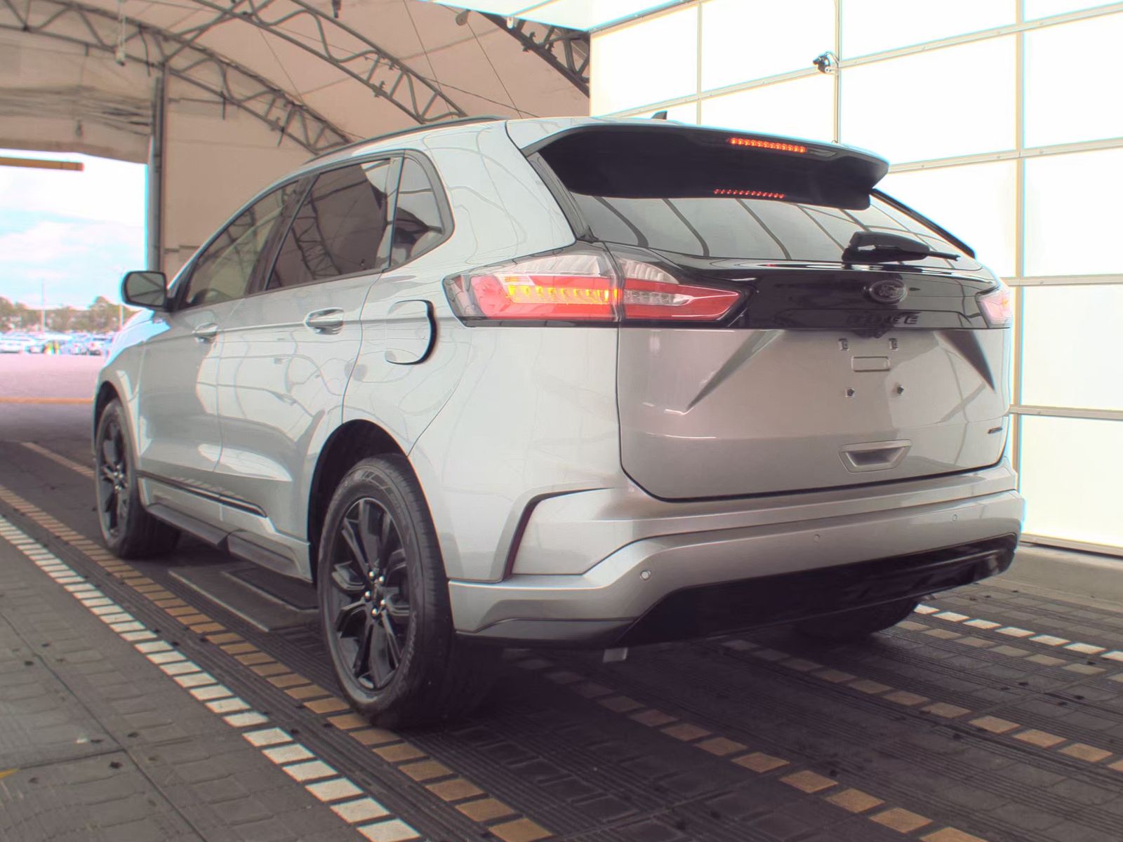 2023 Ford Edge SE AWD