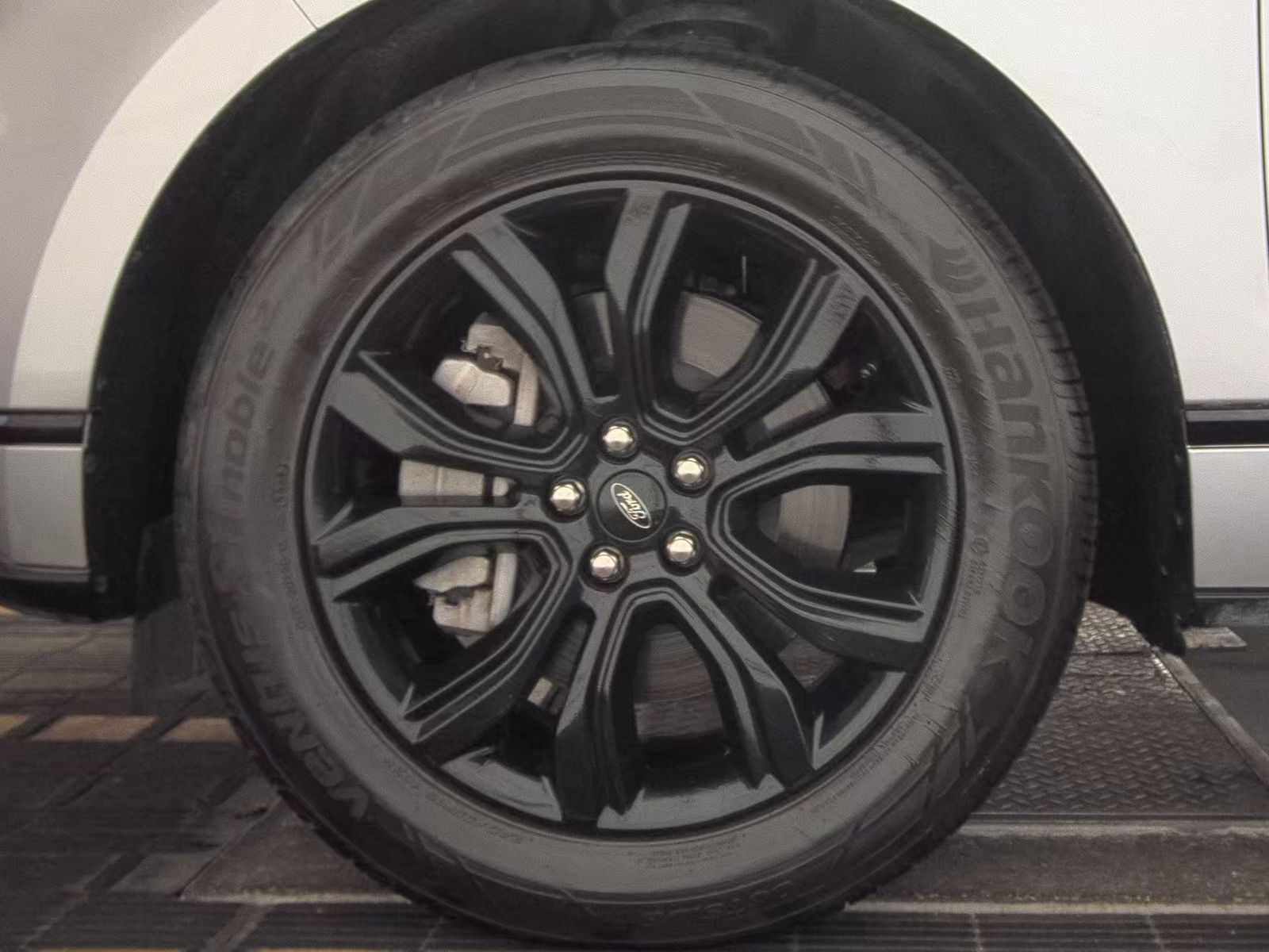 2023 Ford Edge SE AWD