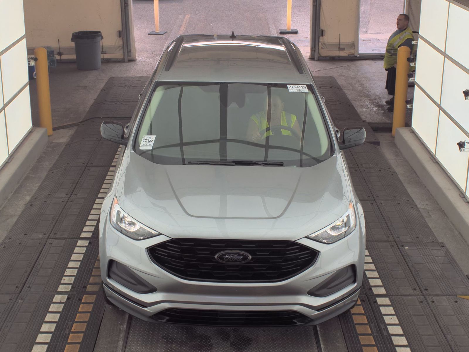 2023 Ford Edge SE AWD