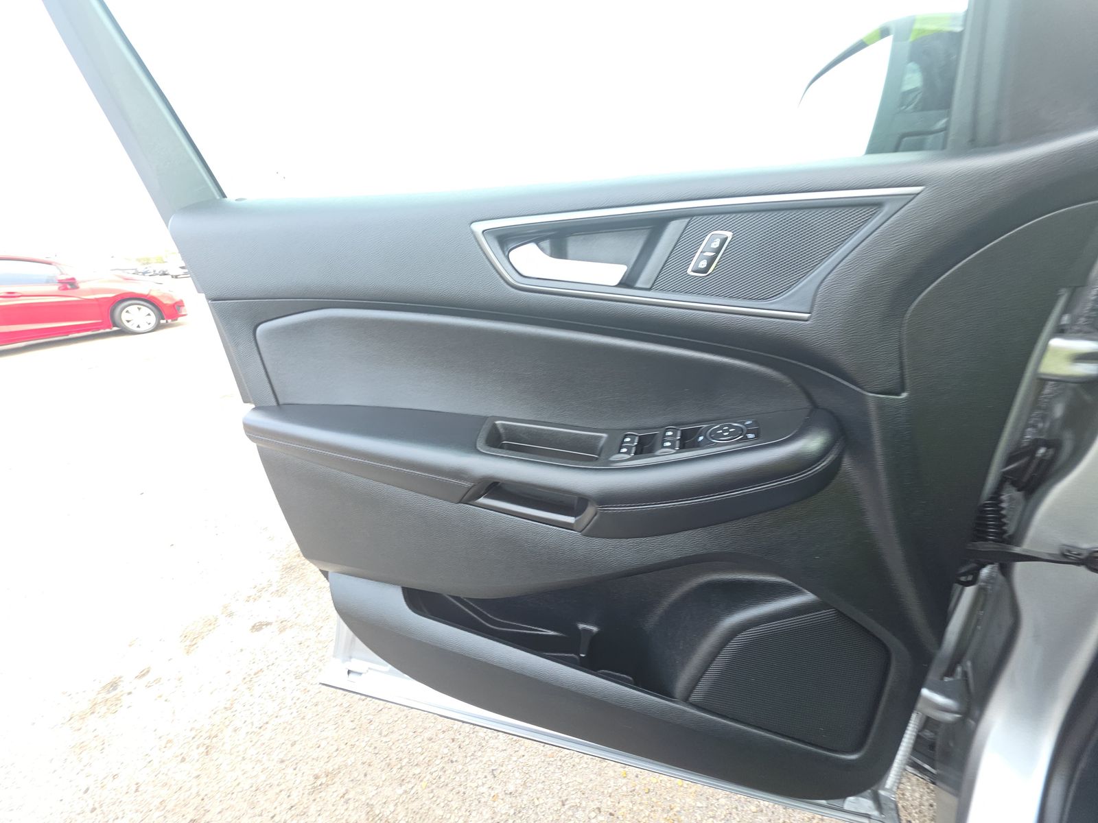 2023 Ford Edge SE AWD