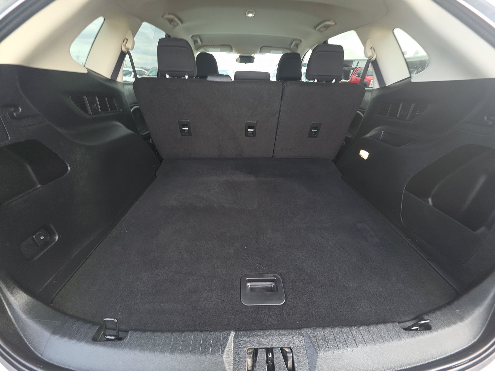 2023 Ford Edge SE AWD