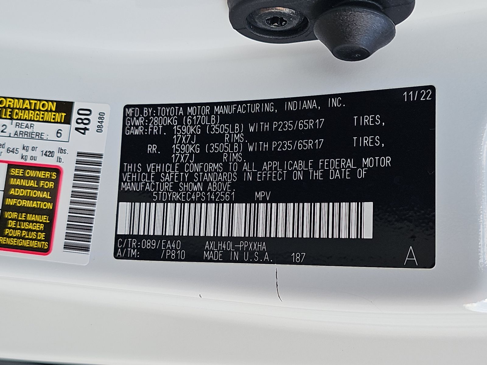 2023 Toyota Sienna XLE FWD