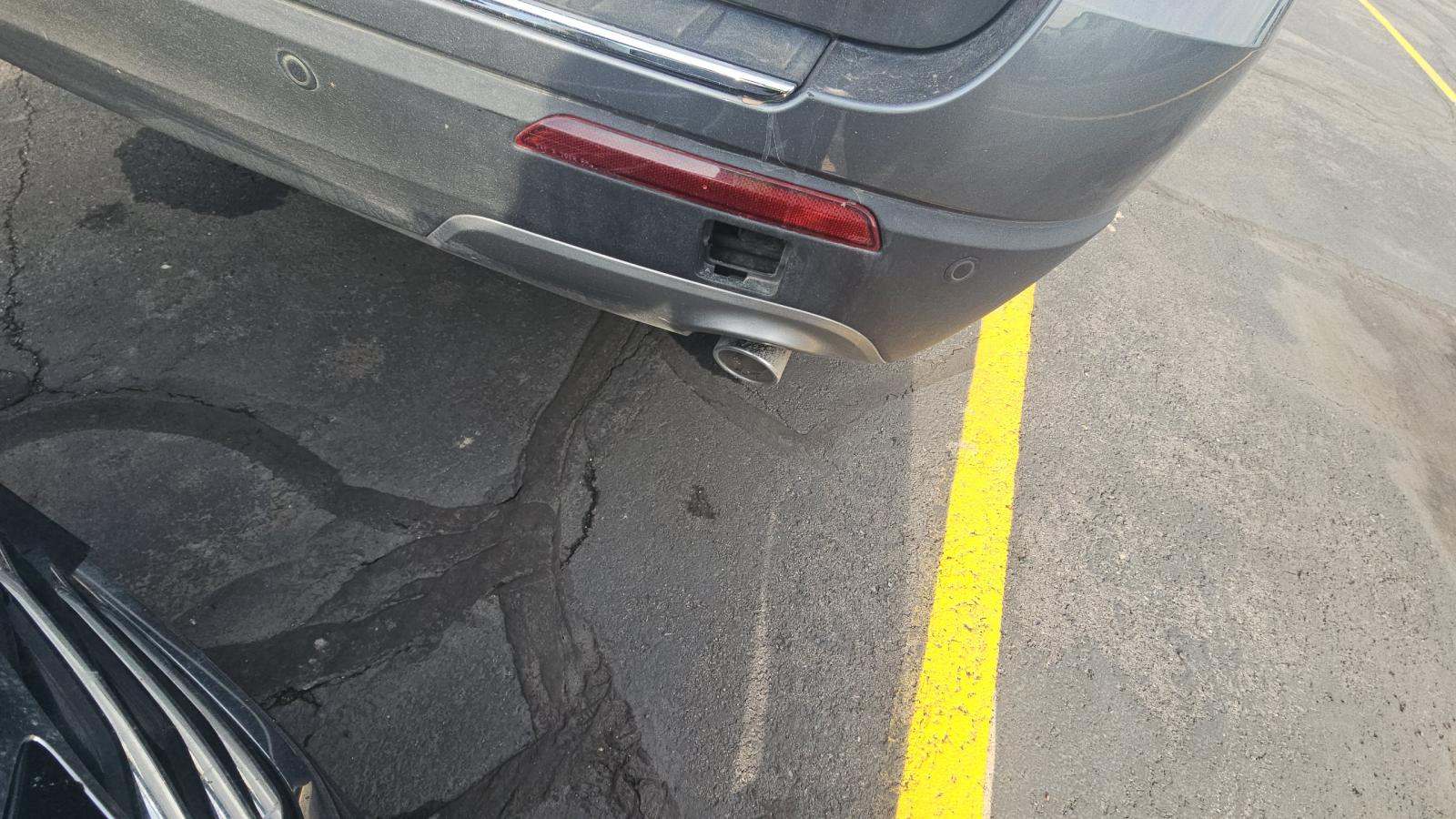 2023 Ford Explorer Limited AWD