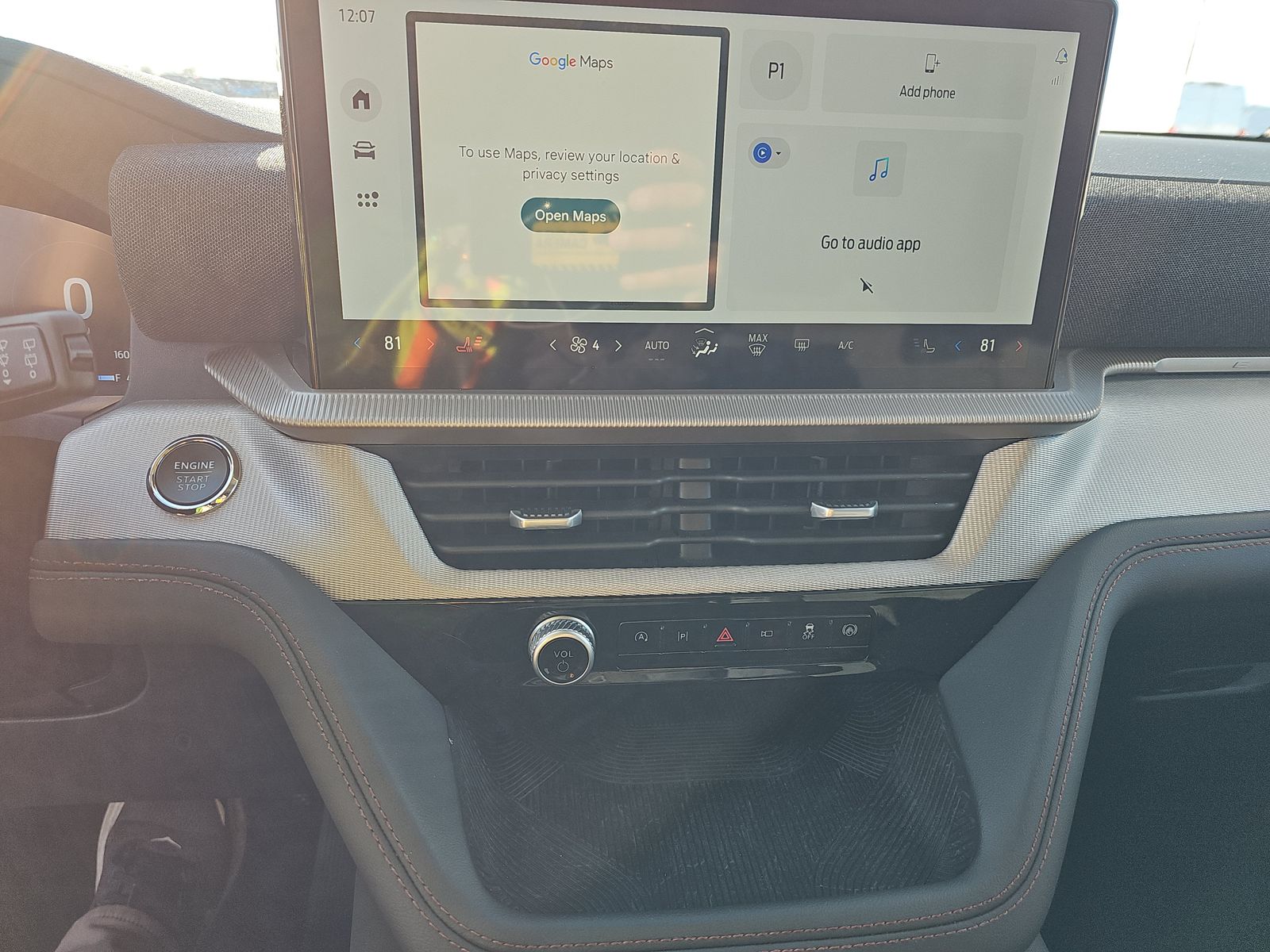 2025 Ford Explorer Active AWD