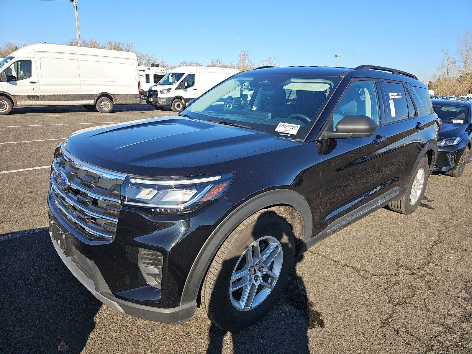 2025 Ford Explorer Active AWD