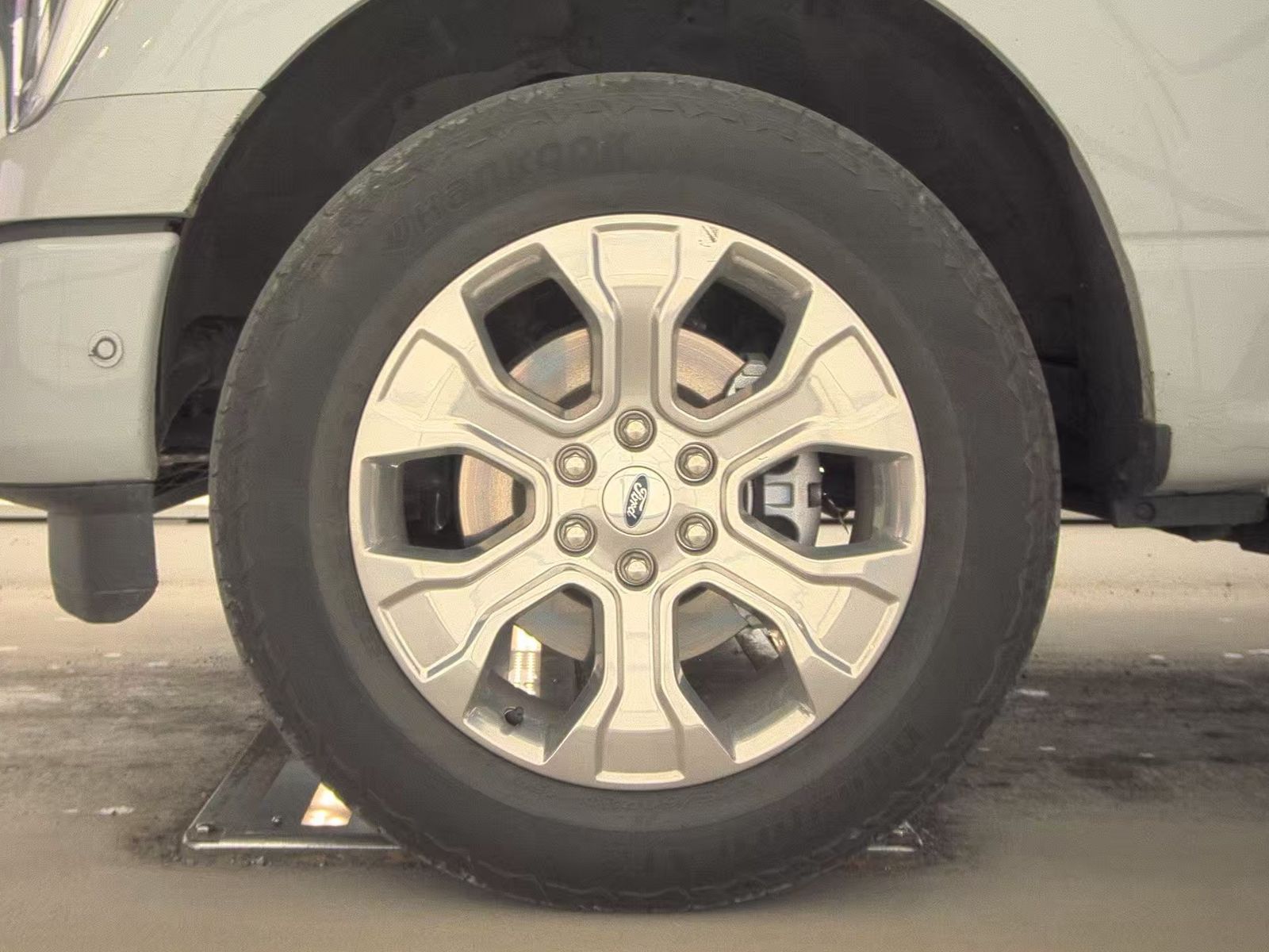 2023 Ford F-150 Hybrid Platinum AWD