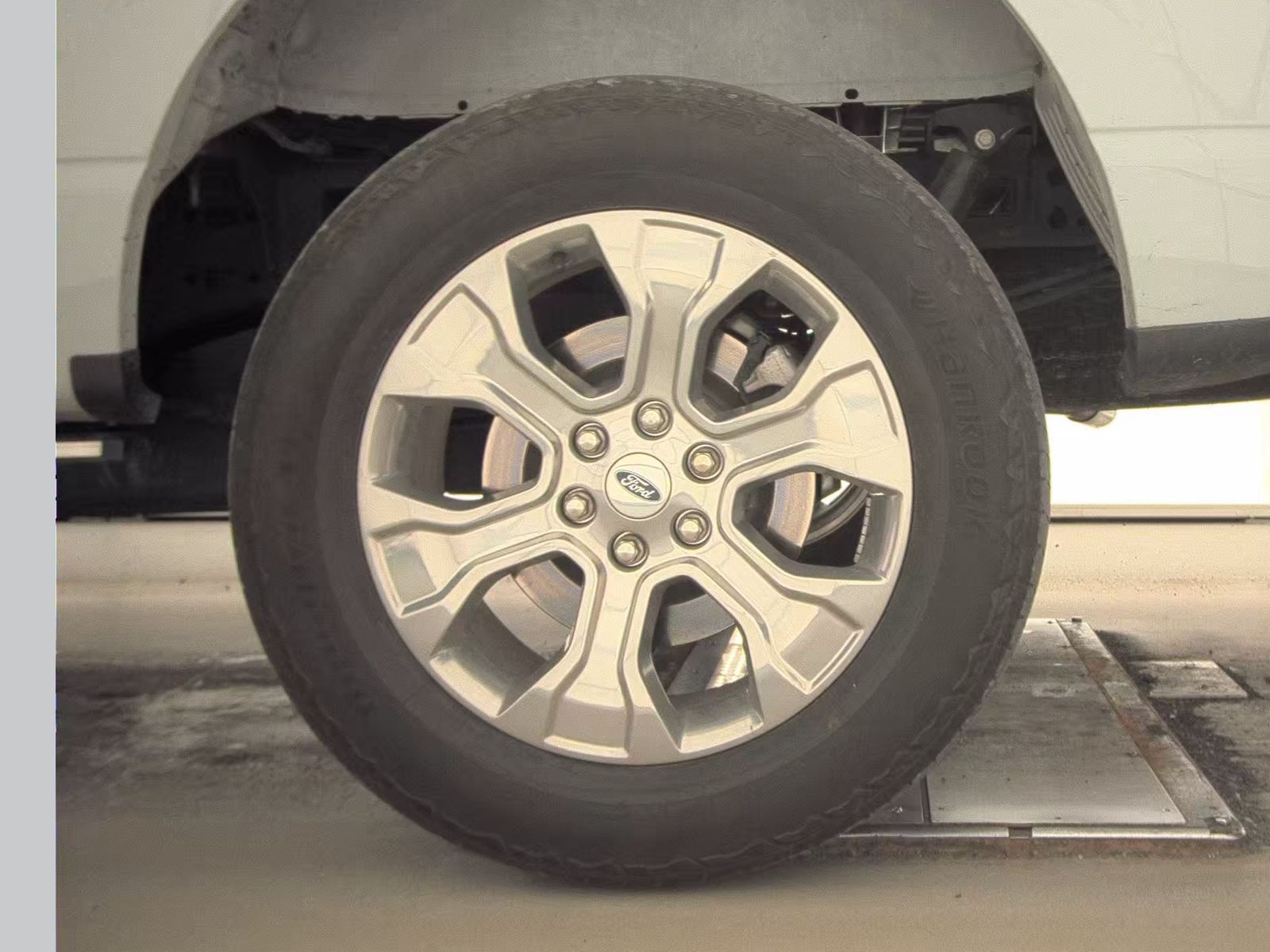 2023 Ford F-150 Hybrid Platinum AWD