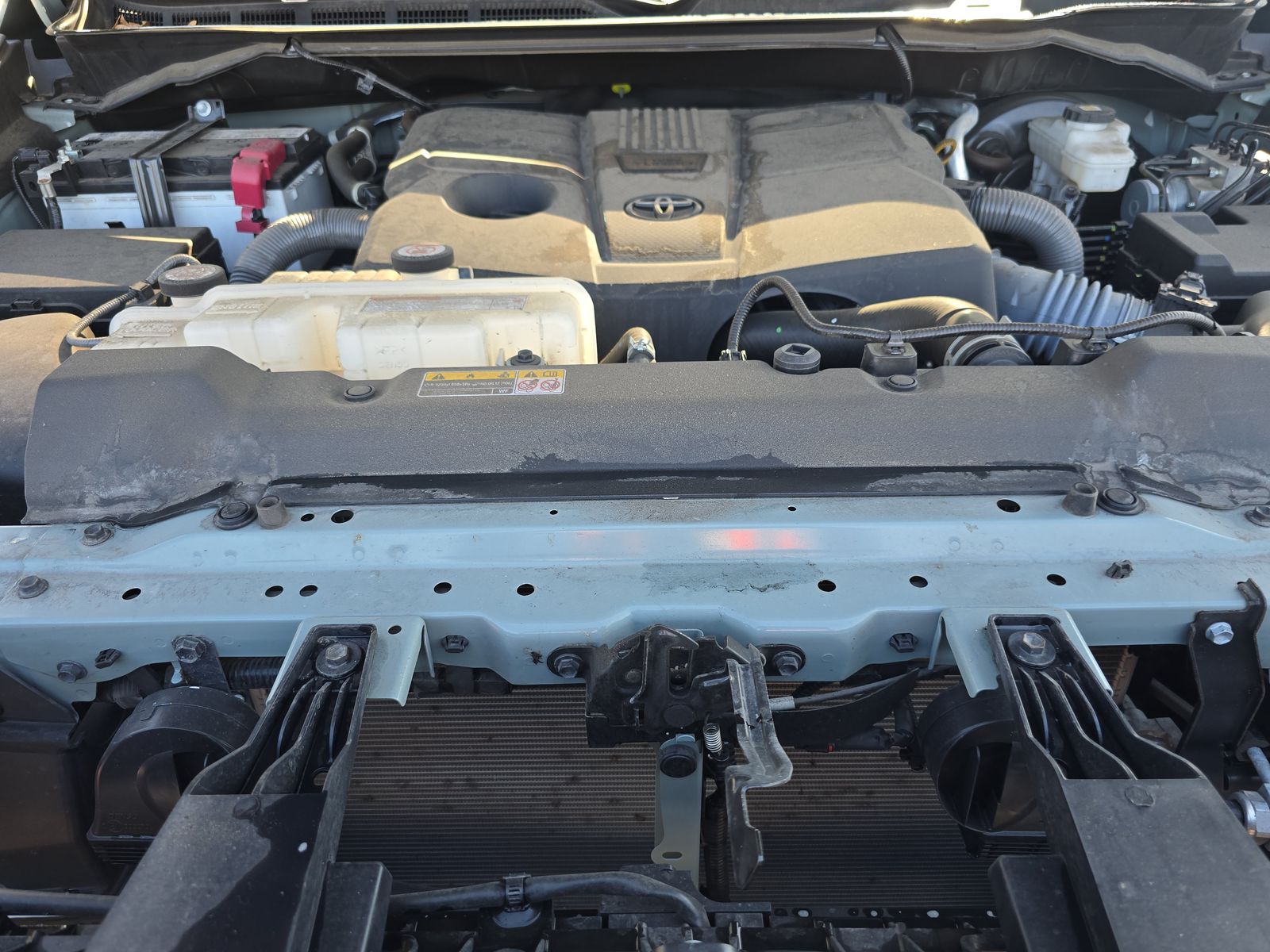 2024 Toyota Tundra SR5 AWD