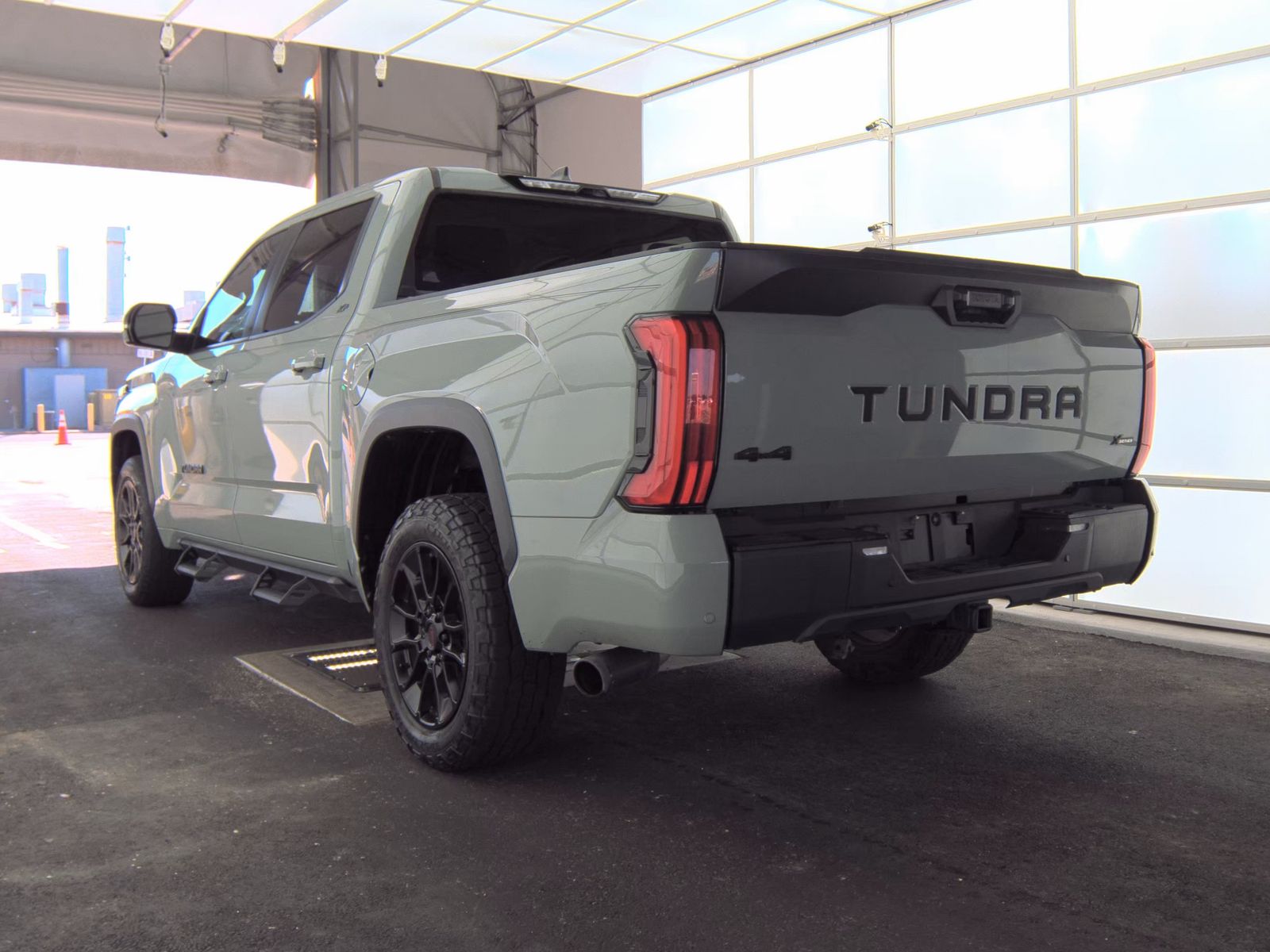 2024 Toyota Tundra SR5 AWD