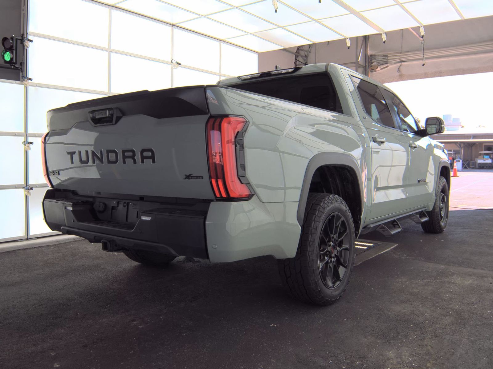 2024 Toyota Tundra SR5 AWD