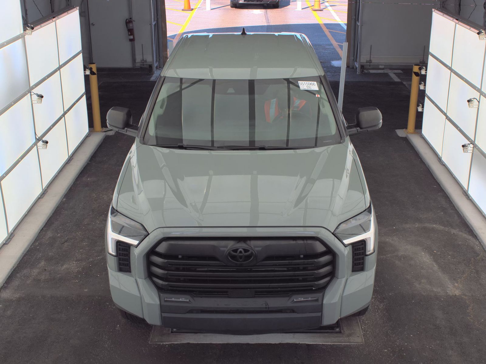 2024 Toyota Tundra SR5 AWD