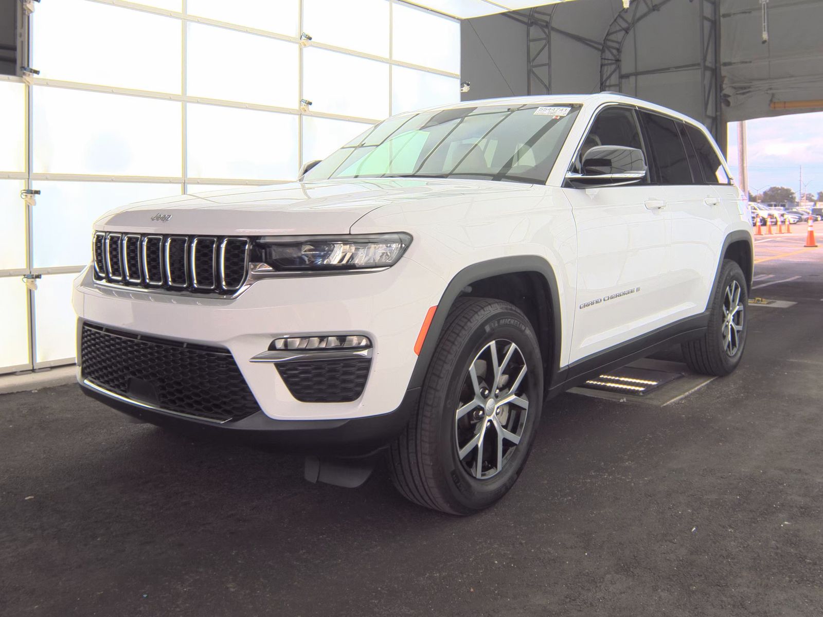 2025 Jeep Grand Cherokee Limited RWD