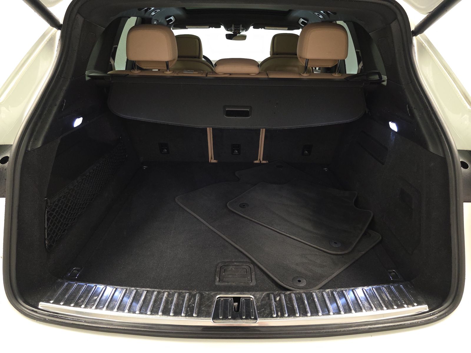 2022 Porsche Cayenne Platinum Edition AWD