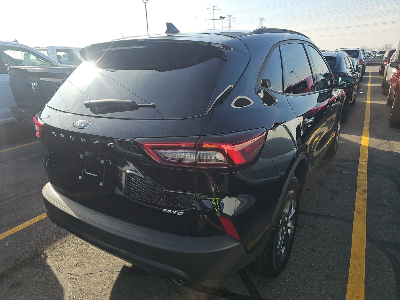 2025 Ford Escape ST-Line AWD