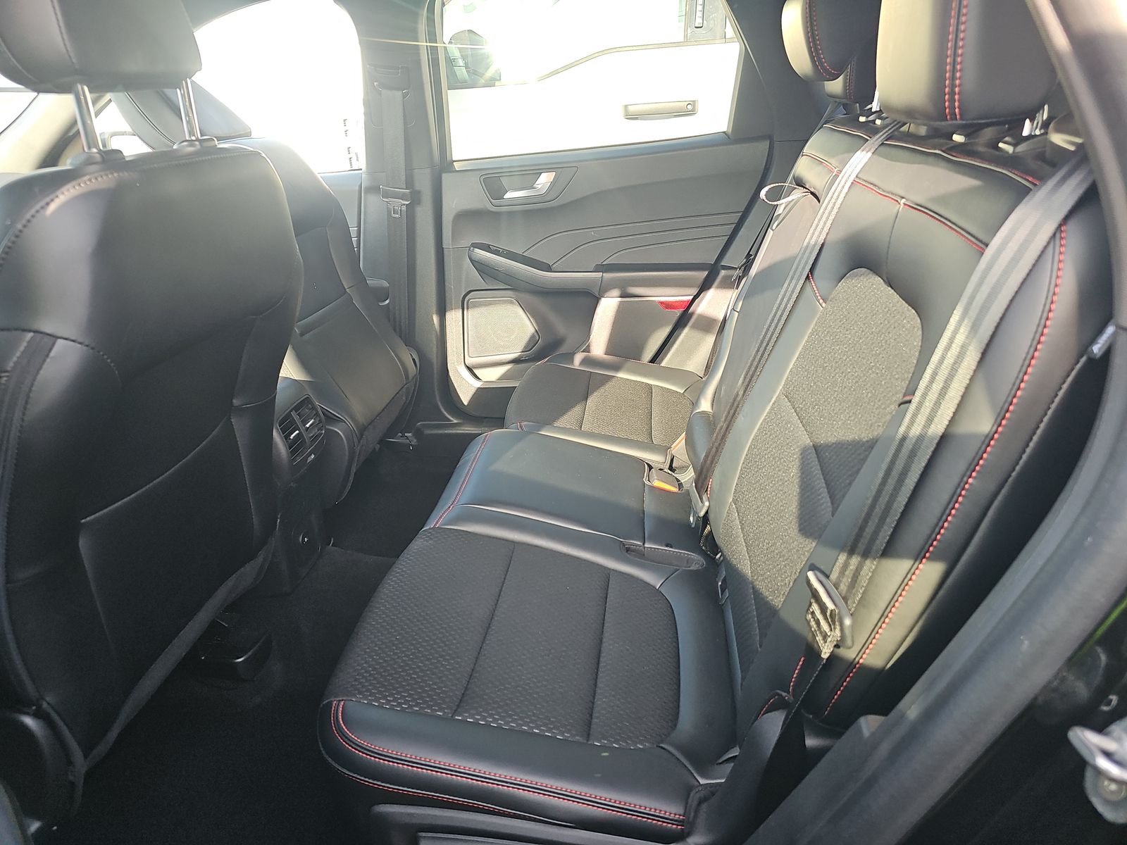 2025 Ford Escape ST-Line AWD