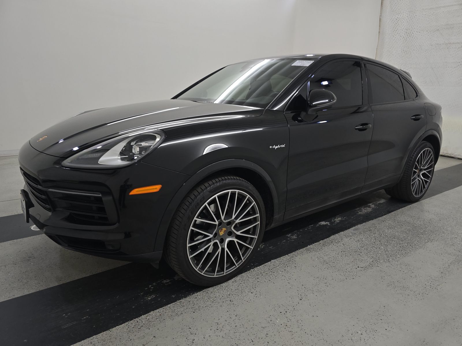2022 Porsche Cayenne E-Hybrid AWD