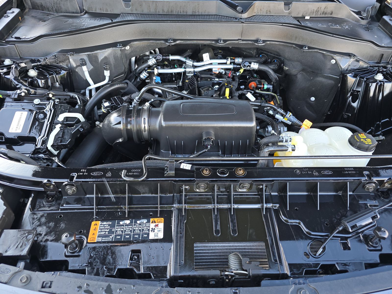 2023 Ford Explorer XLT AWD