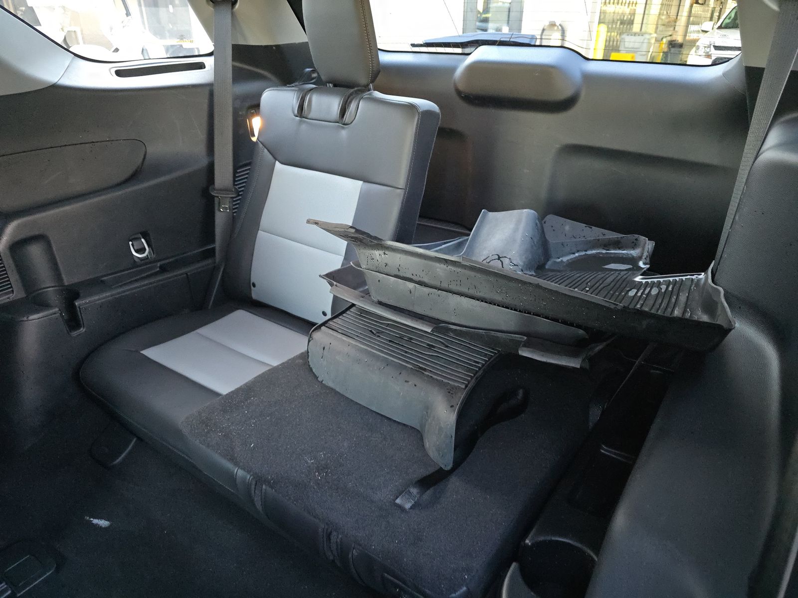 2023 Ford Explorer XLT AWD