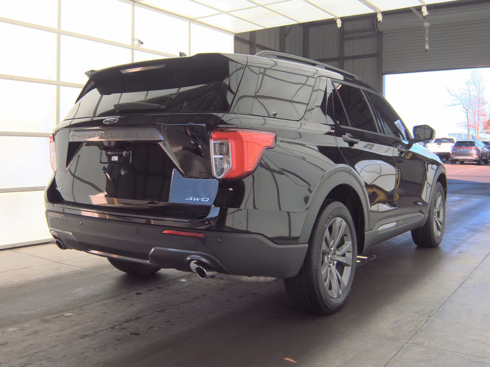 2023 Ford Explorer XLT AWD