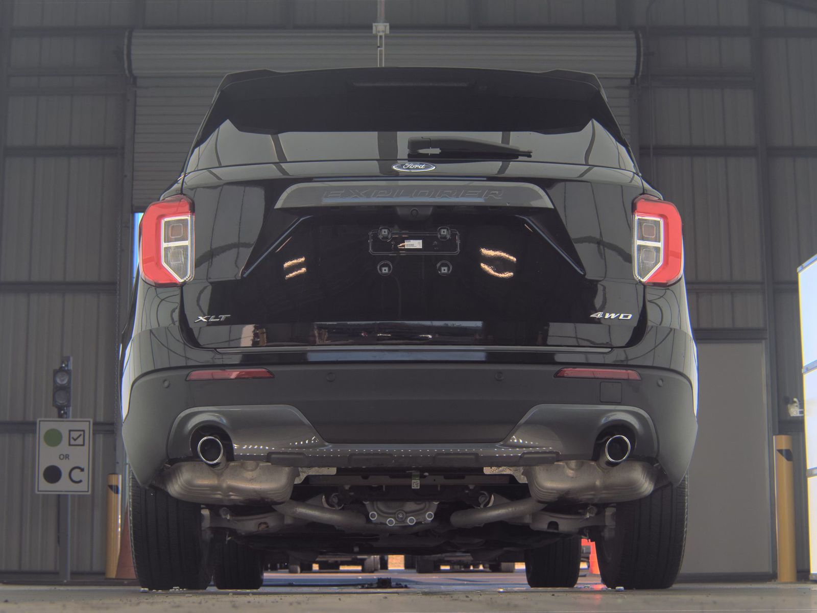 2023 Ford Explorer XLT AWD