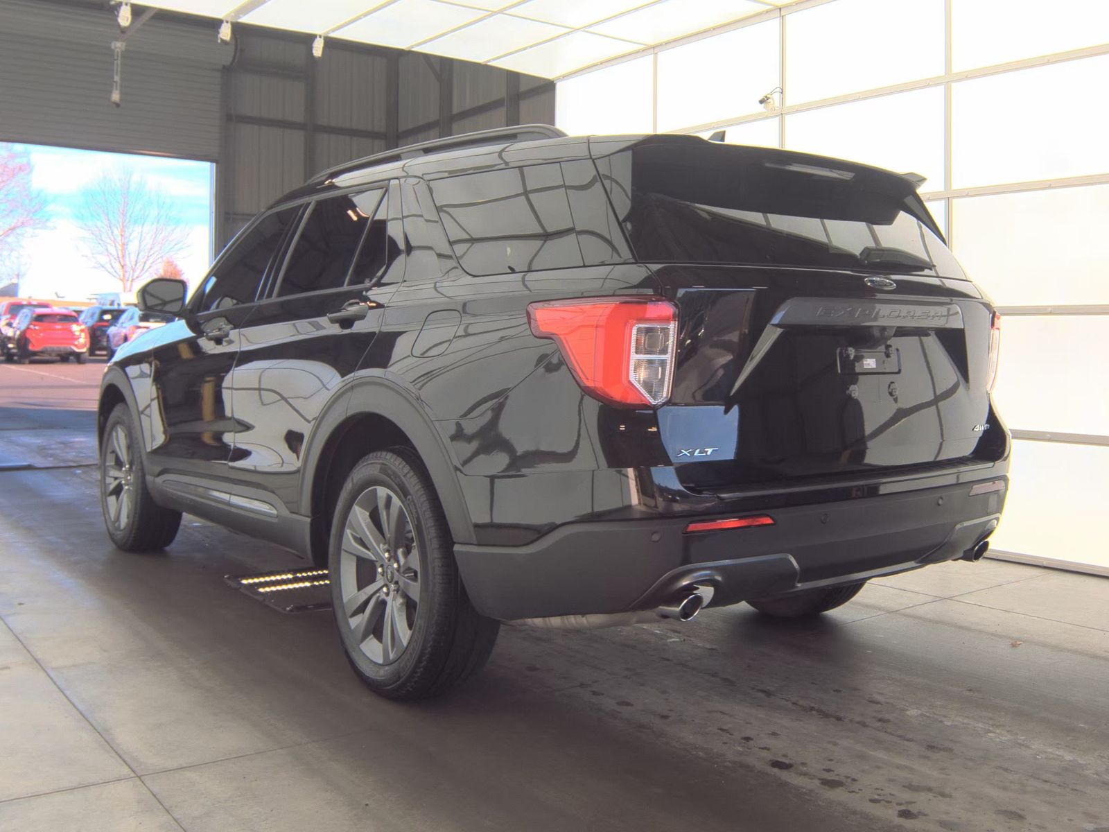 2023 Ford Explorer XLT AWD