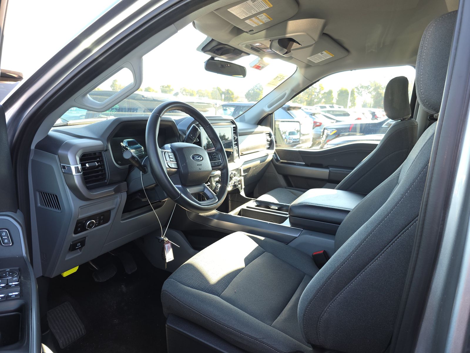 2025 Ford F-150 Hybrid XLT AWD