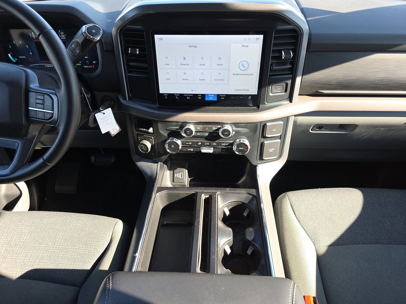 2025 Ford F-150 Hybrid XLT AWD