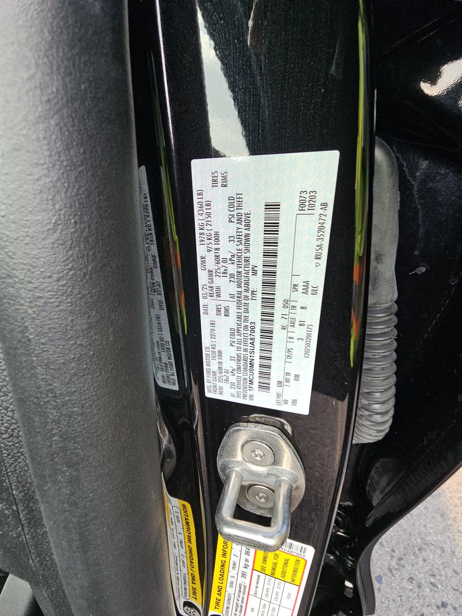 2025 Ford Escape ST-Line FWD