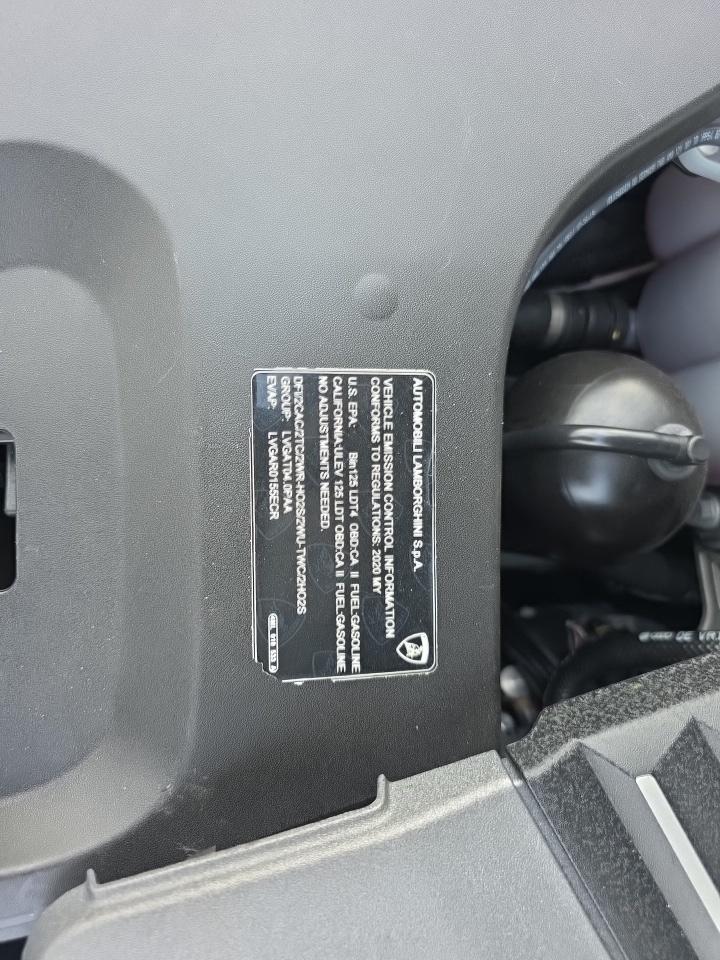 2020 Lamborghini Urus Base AWD