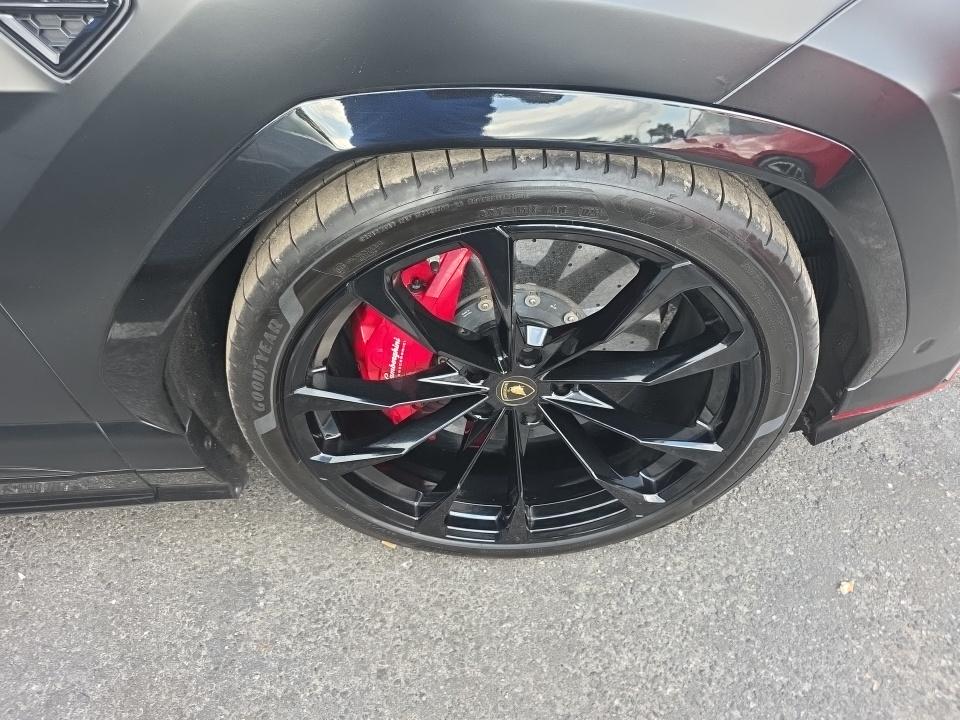 2020 Lamborghini Urus Base AWD