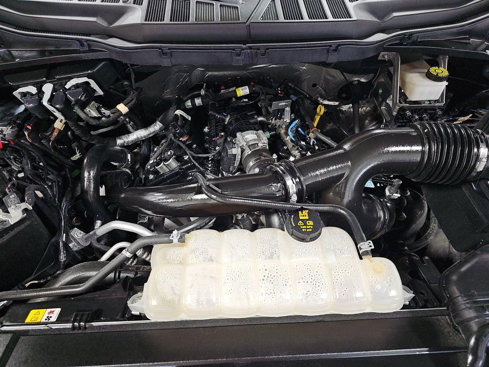 2022 Ford F-150 XLT AWD