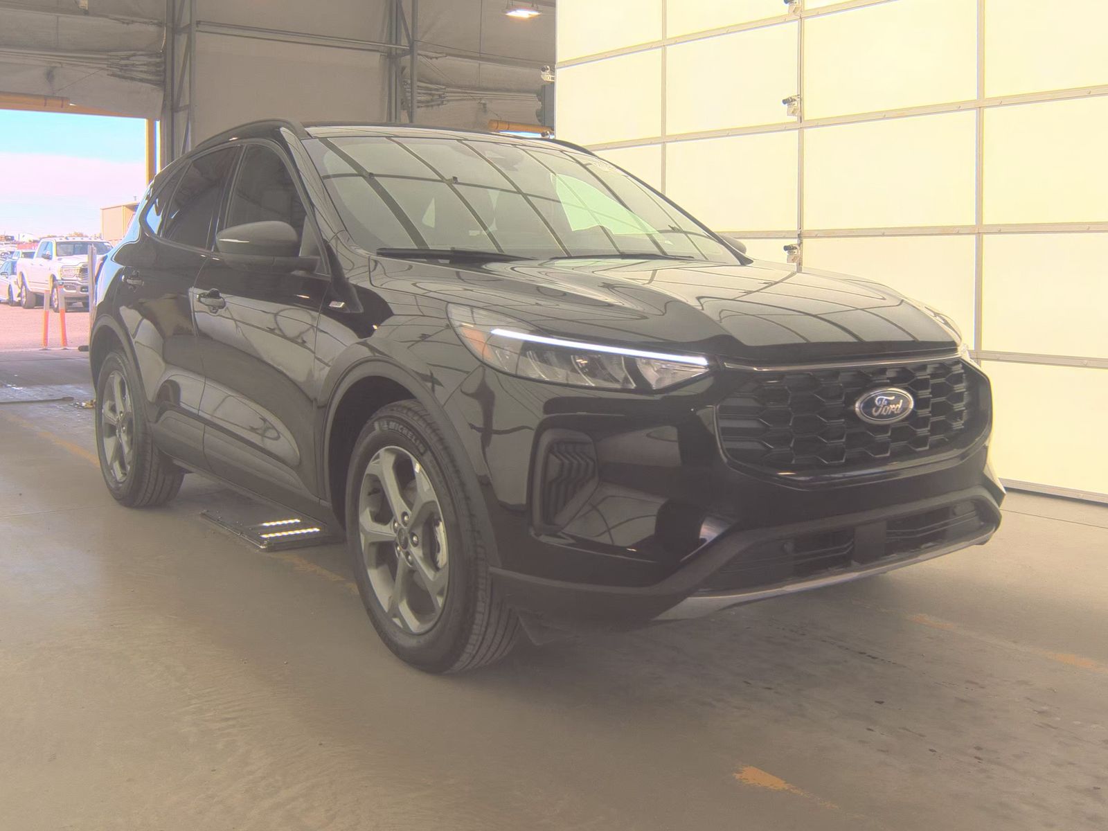 2025 Ford Escape ST-Line FWD