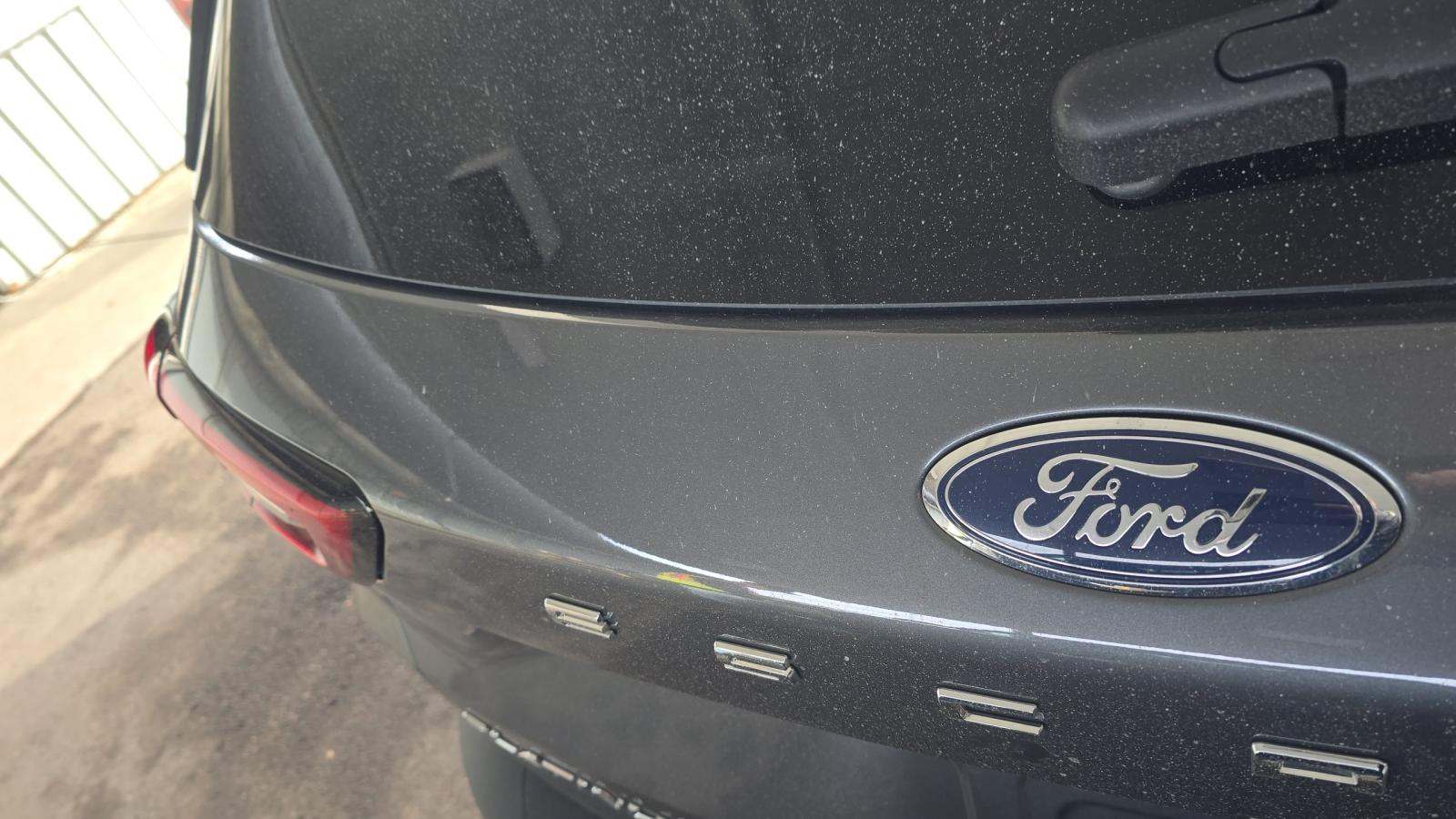 2025 Ford Escape Platinum AWD