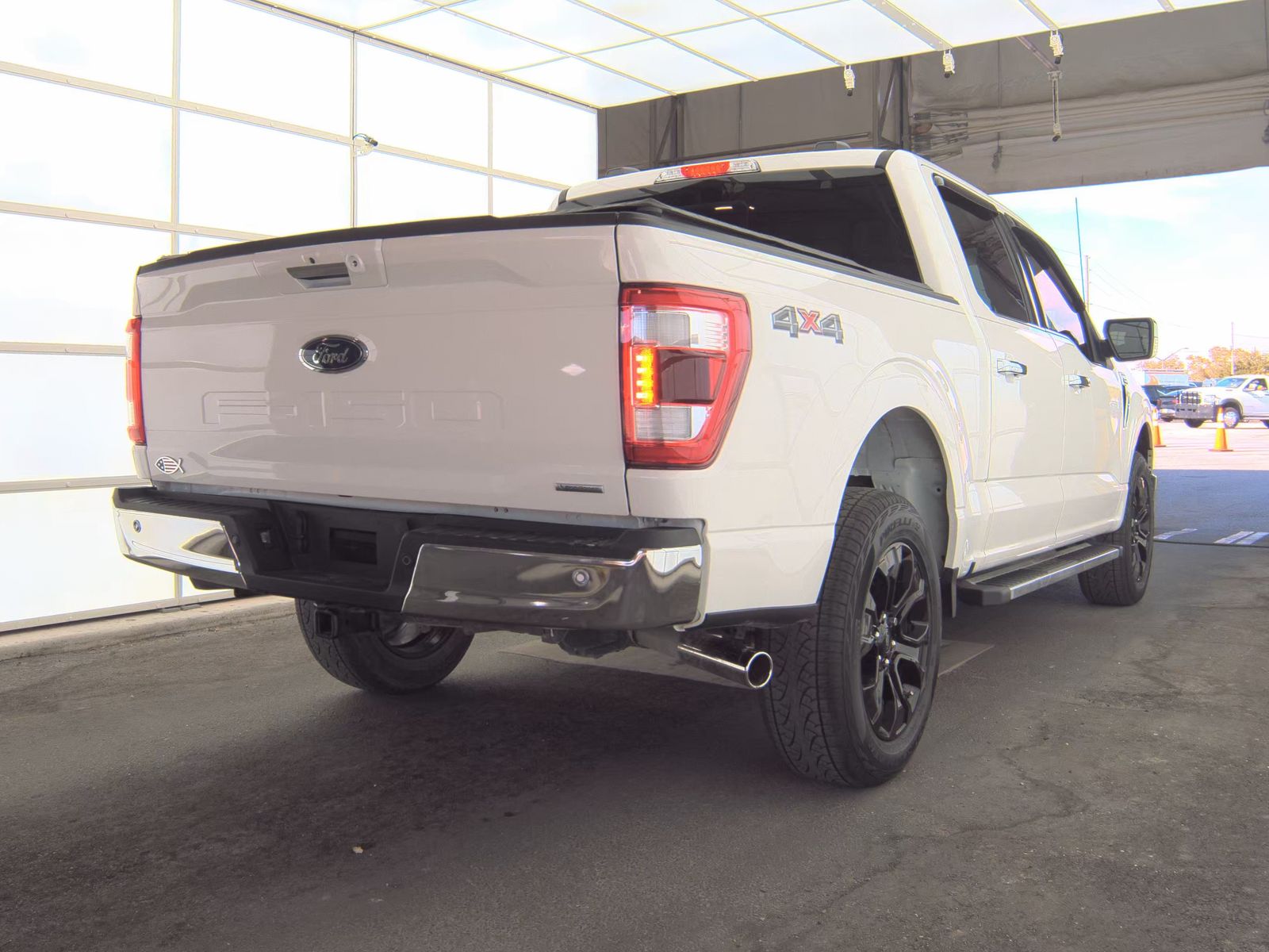 2023 Ford F-150 Lariat AWD