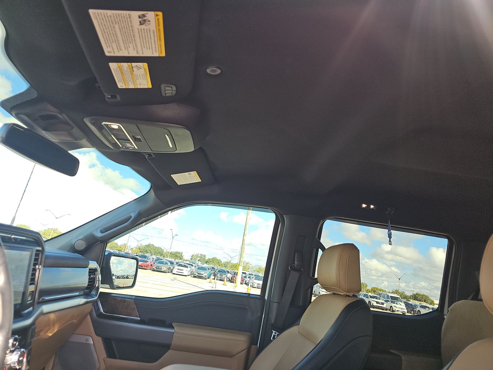 2023 Ford F-150 Lariat AWD