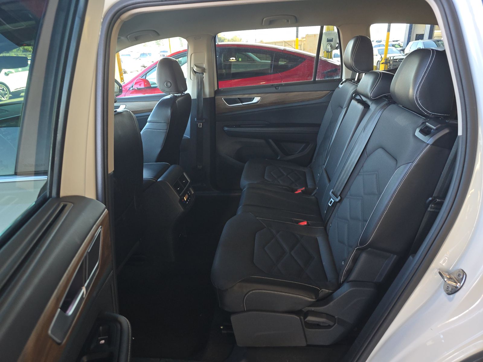 2024 Volkswagen Atlas 2.0T SE AWD