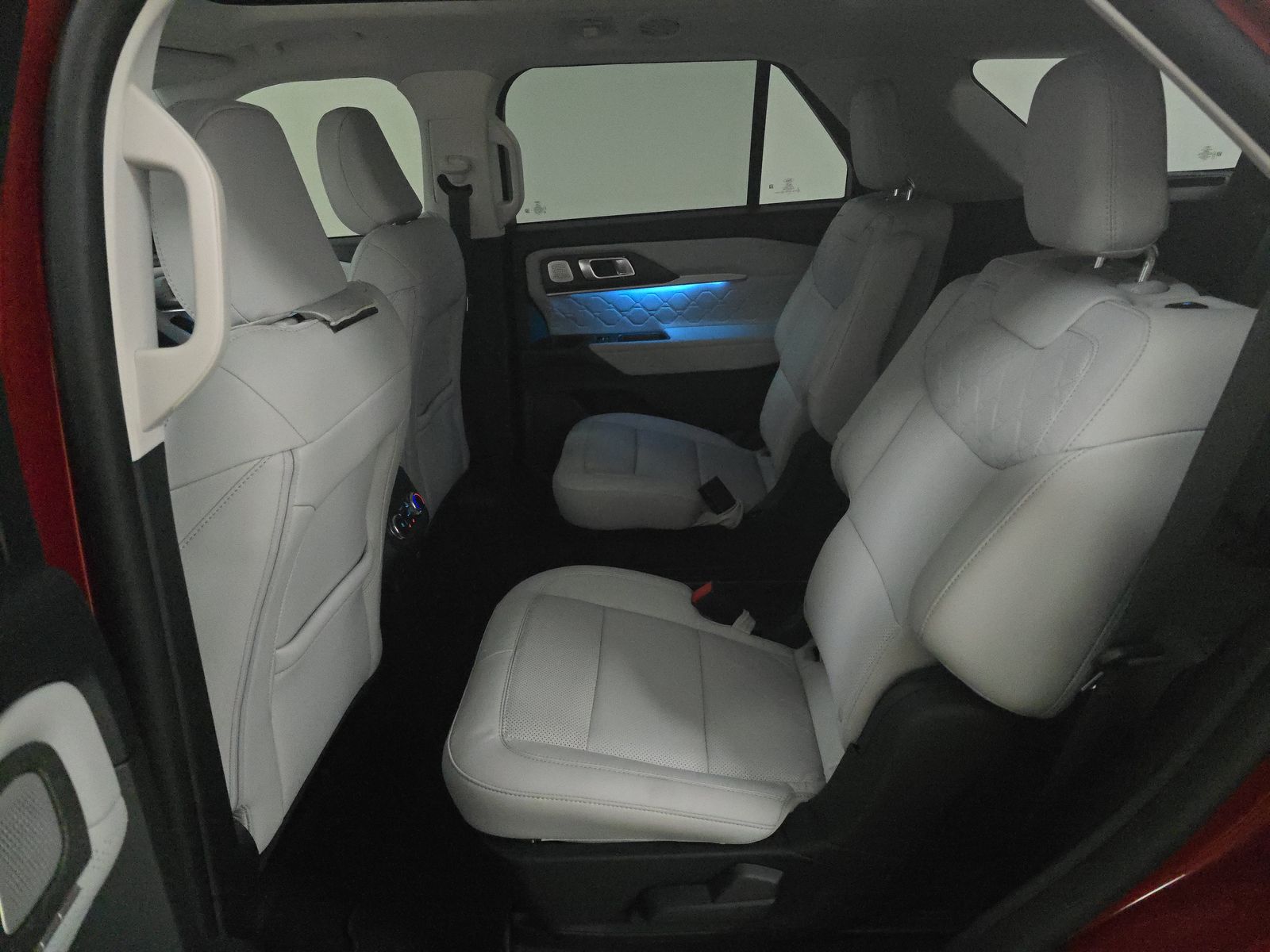 2025 Ford Explorer Platinum AWD