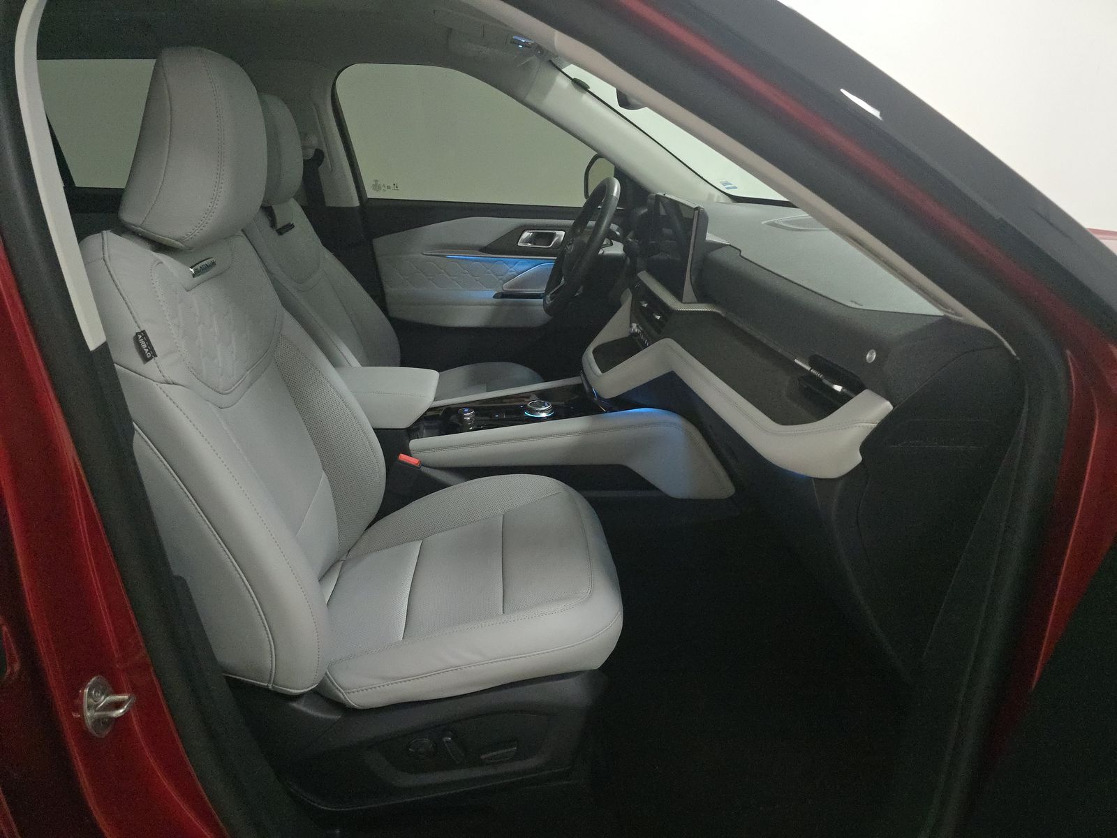 2025 Ford Explorer Platinum AWD